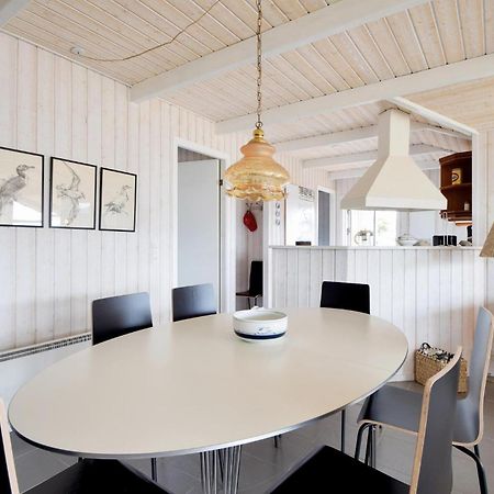 Amazing Home In Bjert With Wifi Binderup Strand Exterior foto
